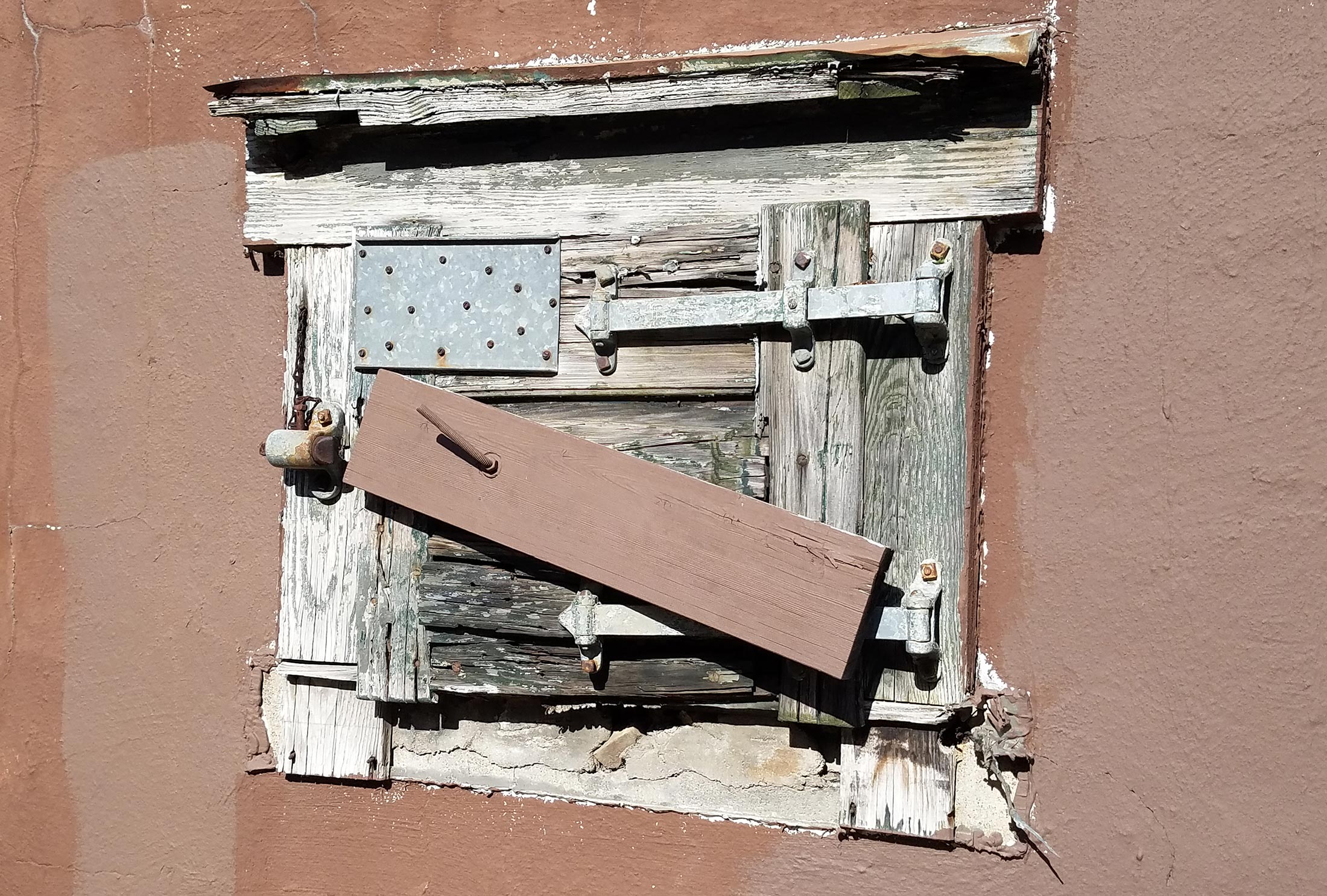 Door ocked Tight Sculpture - Northeast Minneapolis - Photo copyright © Margo Ashmore